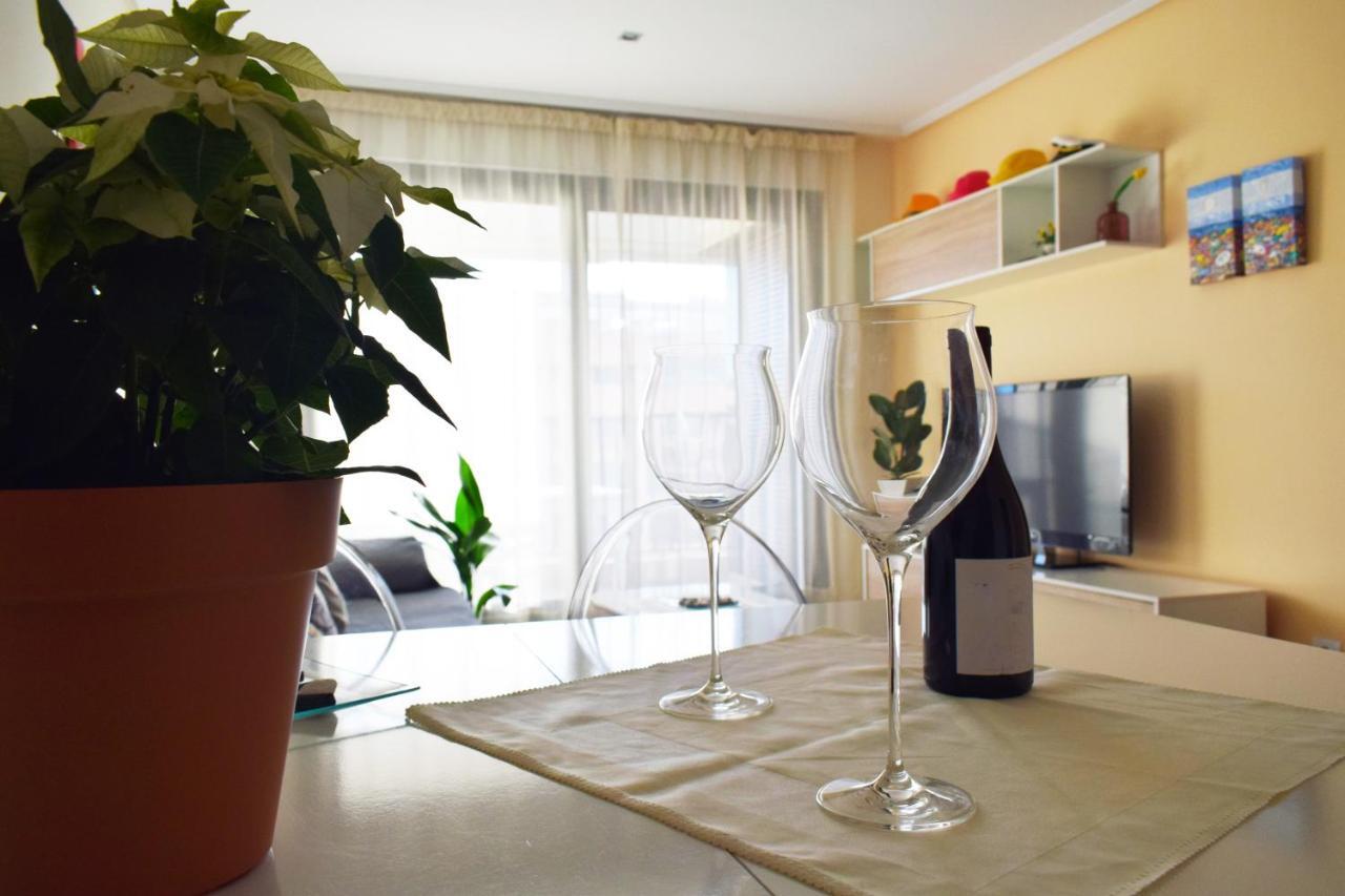 Apartacona-Playa Apartment Valencia Luaran gambar