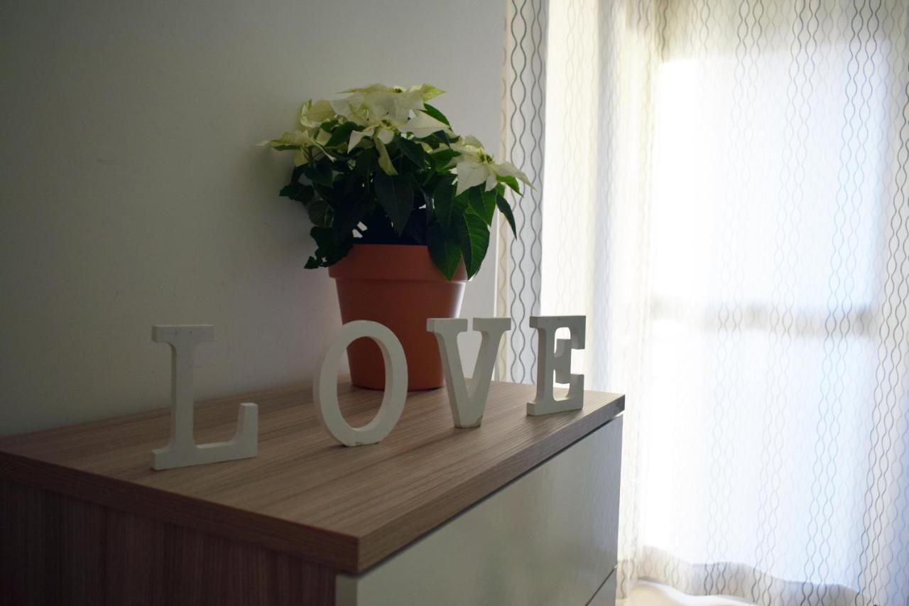 Apartacona-Playa Apartment Valencia Luaran gambar
